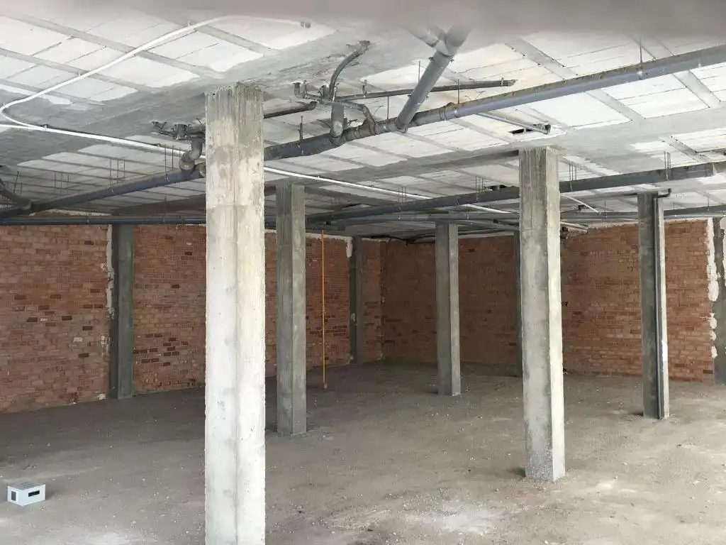 Local comercial en venda a Calle Lituania, imagen 6
