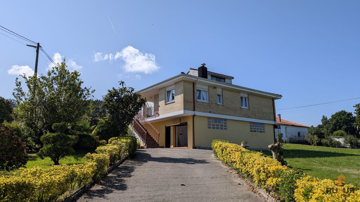 Vista exterior de Casa o xalet en venda en Piélagos amb Calefacció, Jardí privat i Terrassa