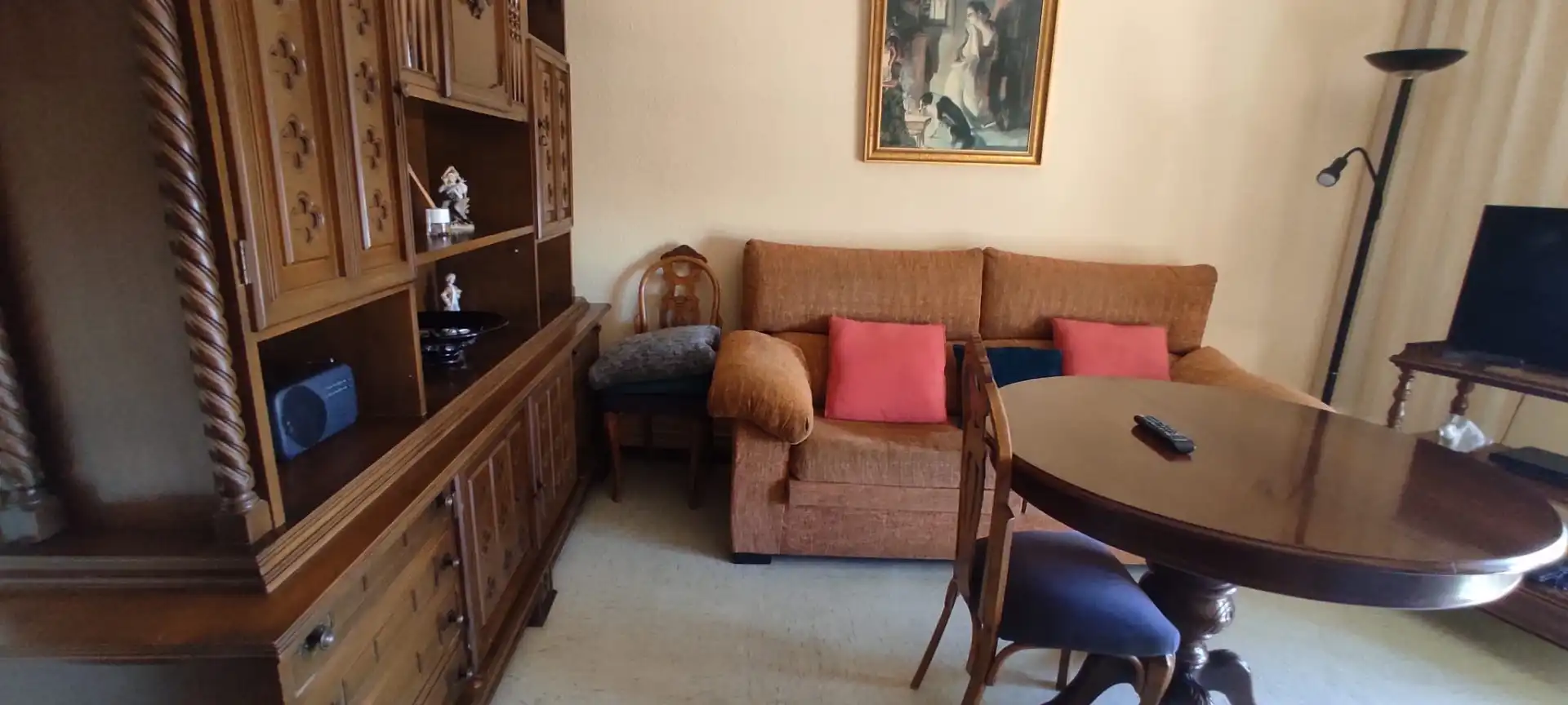 Living room of Flat for sale in Salamanca  with Heating, Furnished and Washing machine