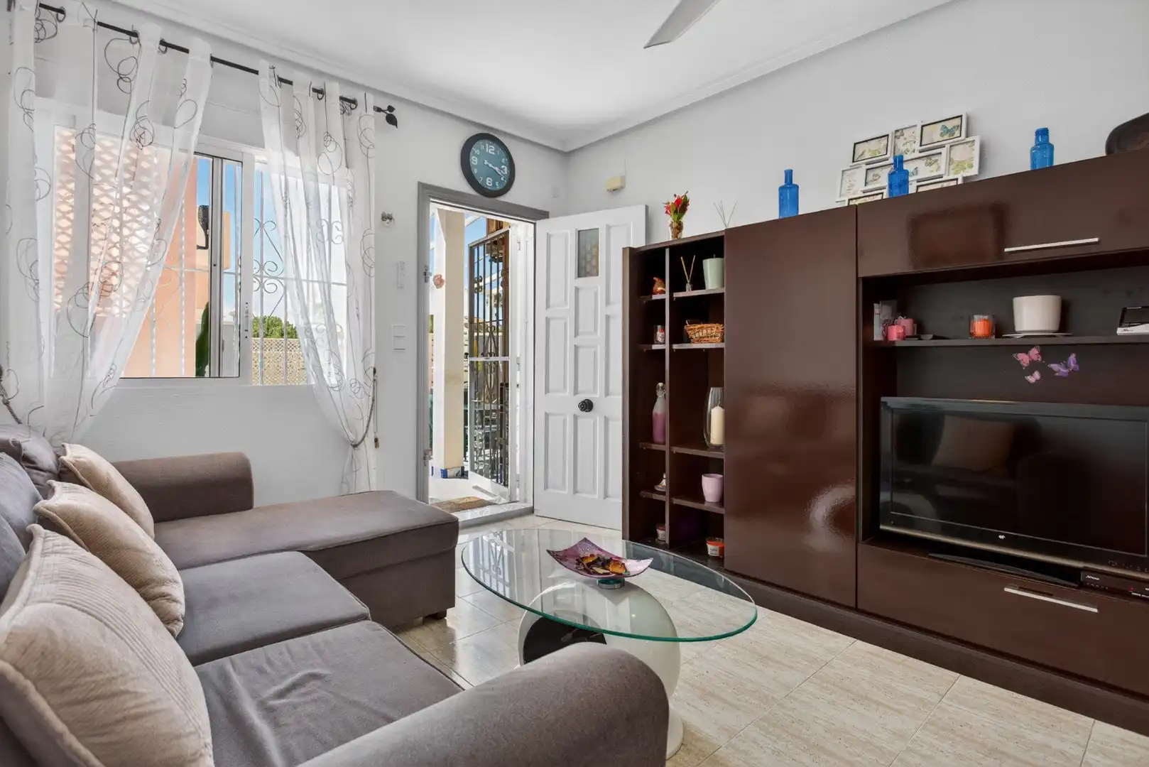 Sala de estar de Apartamento en venta en Orihuela con Amueblado y Lavadora