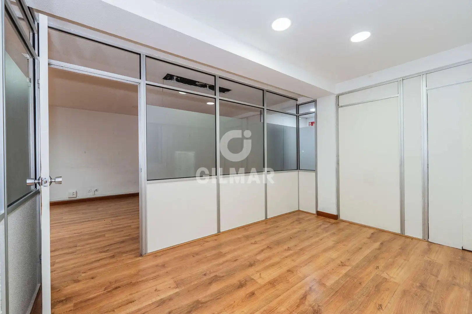 Office for sale in Madrid  with Heating