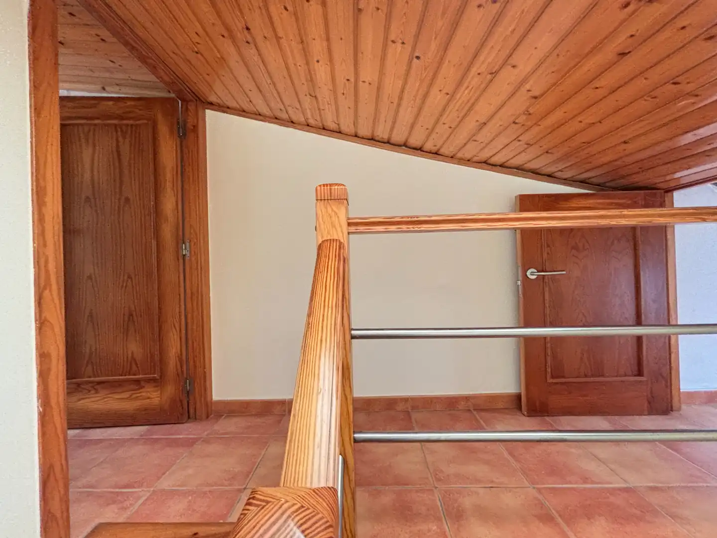 Casa adosada en venta en Rianxo con Calefacción, Trastero y Amueblado