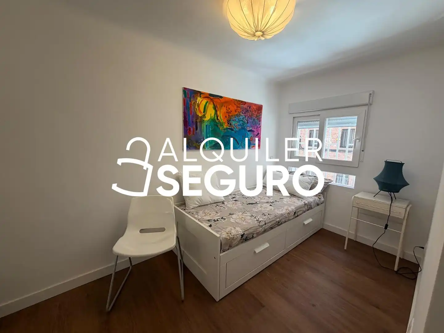 Bedroom of Flat for rent in Madrid  with Air Conditioner and Furnished