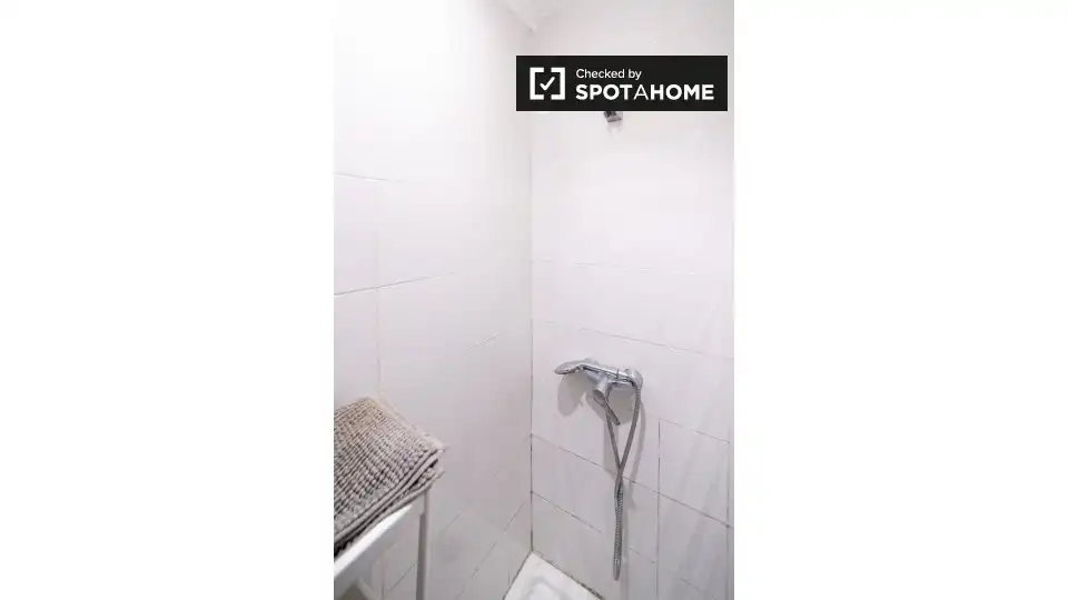 Room in Ayuntamiento - El Salvador
