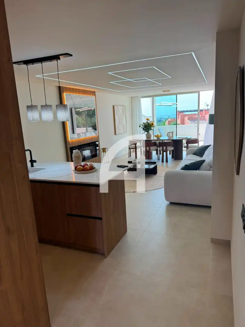 Living room of Flat for rent in Marbella  with Air Conditioner, Terrace and Swimming Pool