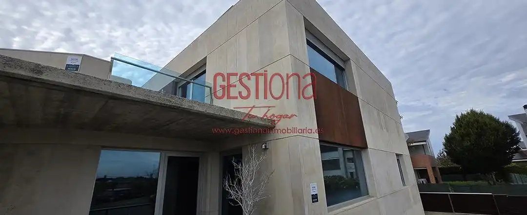 Exterior view of Houses for sale in Santa Cruz de Bezana  with Private garden, Terrace and Furnished