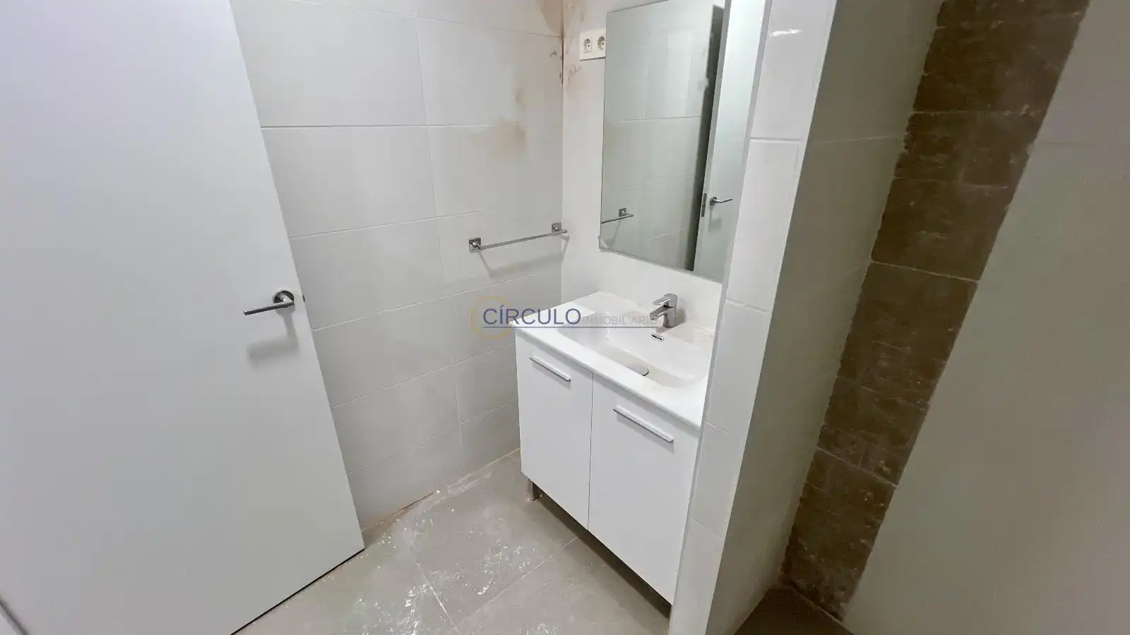 Badezimmer von Wohnung zum Verkauf in Lorca