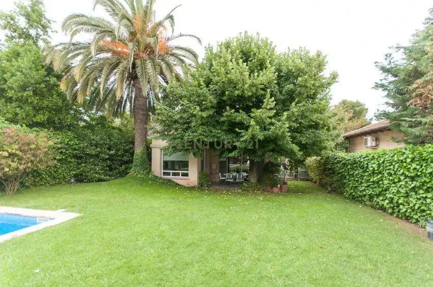 Casa o chalet de alquiler en Sant Just Desvern, Barcelona