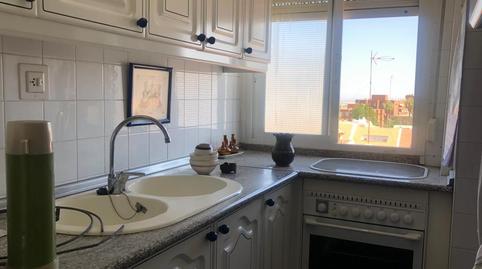 Foto 4 de Piso en venta en Avenida de Andalucía, Peñamefecit - Avda Barcelona,  Jaén Capital