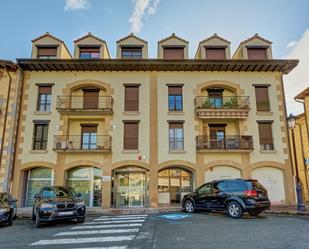 Vista exterior de Pis en venda en Ezcabarte amb Calefacció, Parquet i Traster