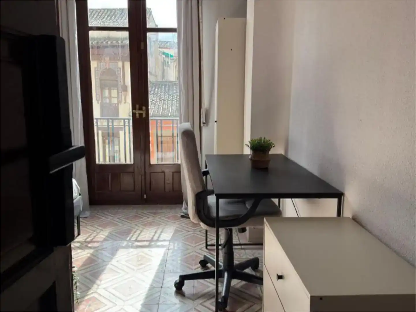 Wohnungen zur Miete in  Granada Capital mit Klimaanlage und Balkon