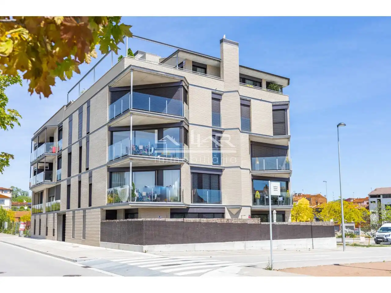Vista exterior de Piso en venta en Vic con Aire acondicionado, Calefacción y Terraza