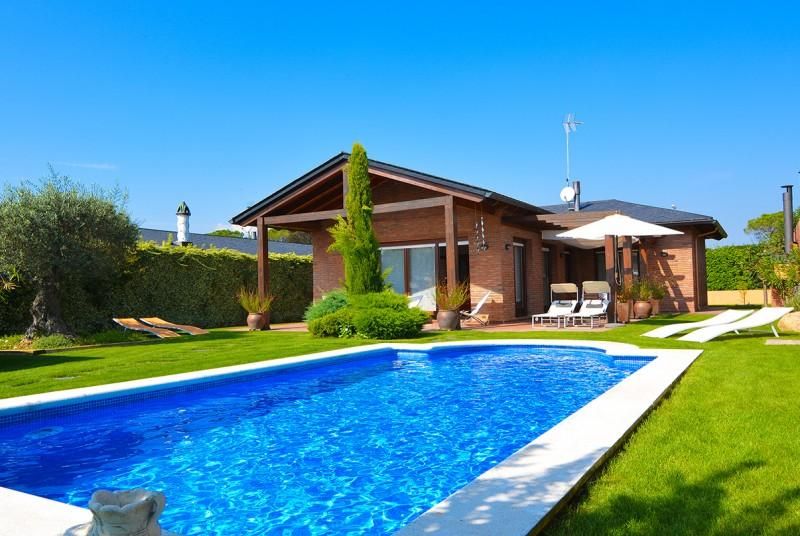 Piscina de Casa o chalet en venta en Vidreres con Calefacción, Jardín privado y Piscina