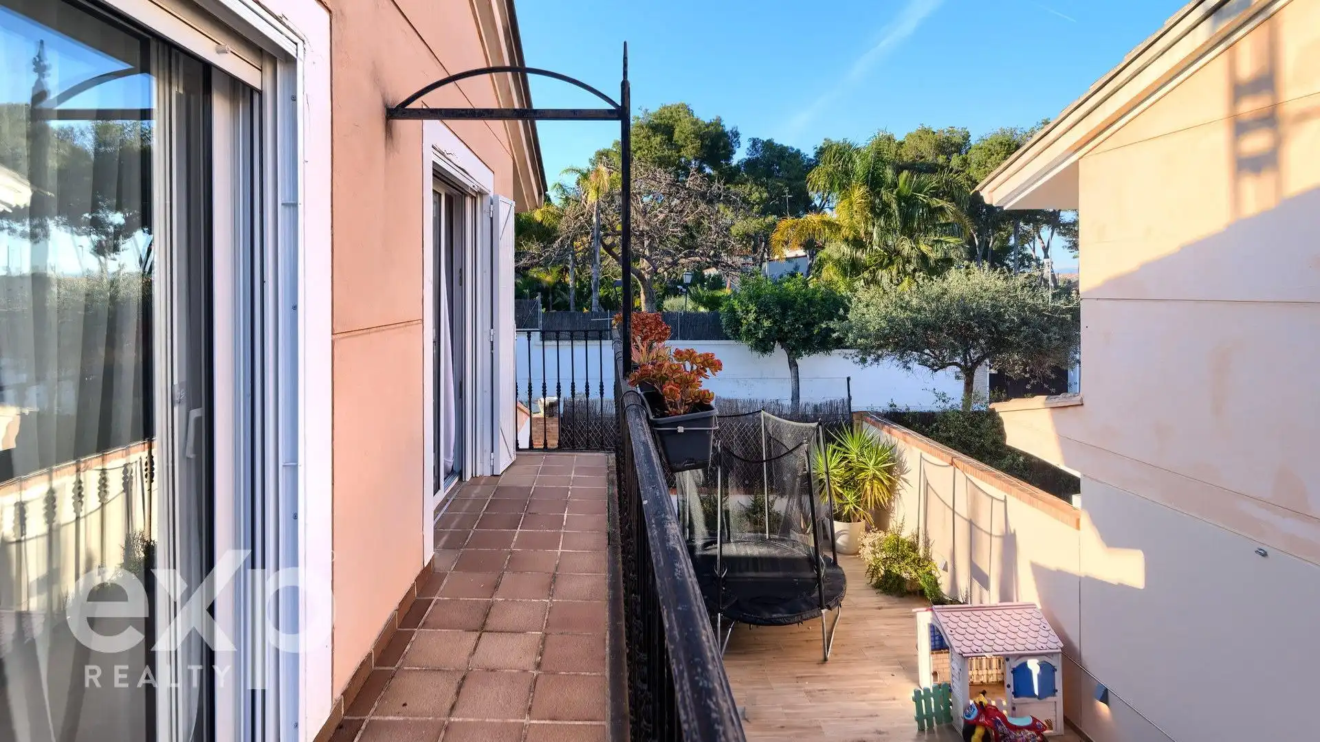 Terraza de Casa o chalet en venta en Godella con Aire acondicionado, Calefacción y Jardín privado