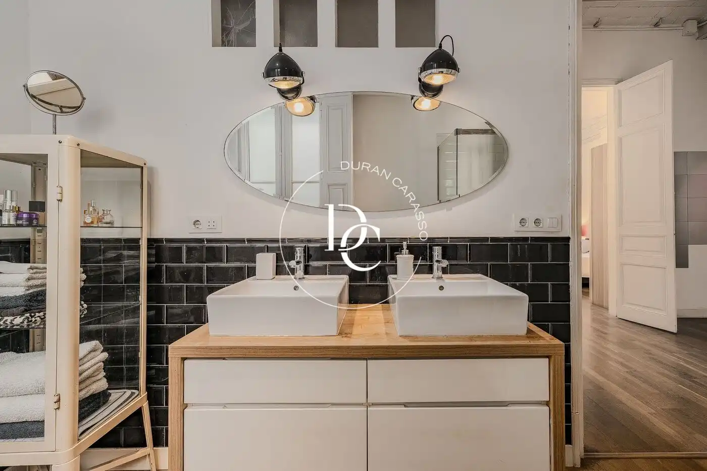 Piso con ascensor en venta en Carrer de Casp, imagen 22
