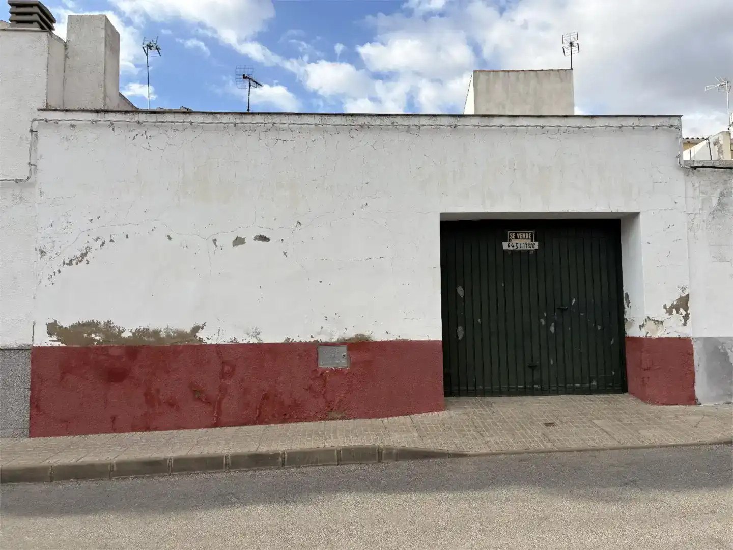 Vista exterior de Planta baixa en venda en La Zarza (Badajoz)