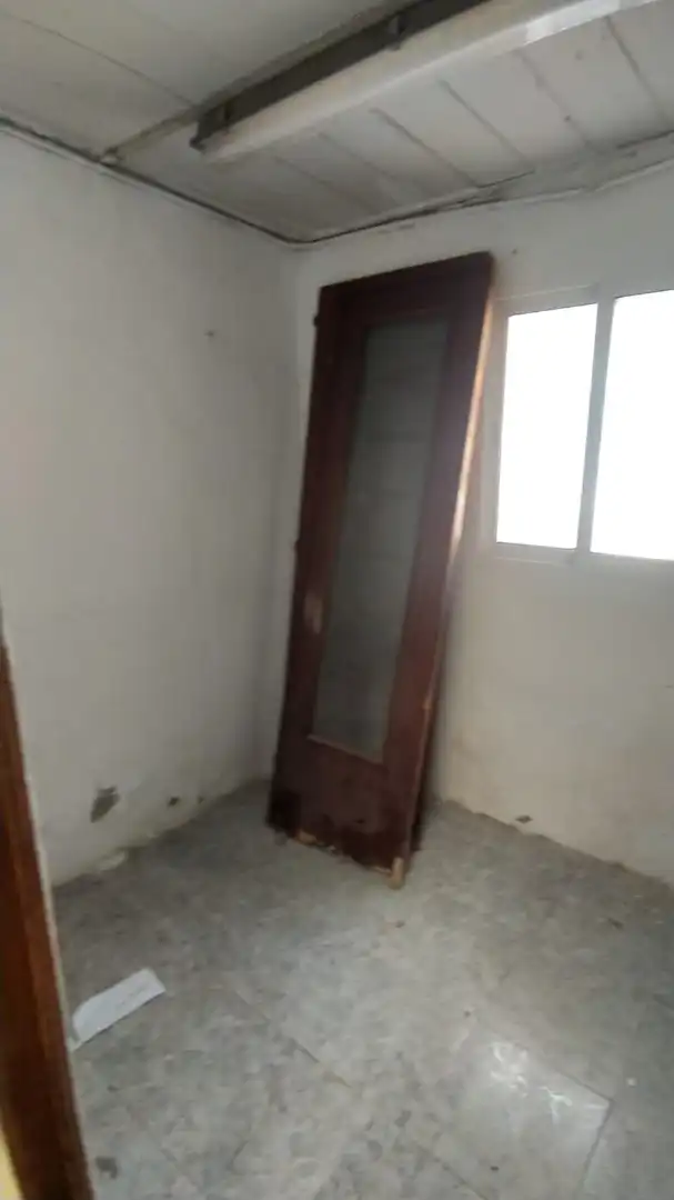 Nave industrial de alquiler en Manises con Calefacción y Alarma