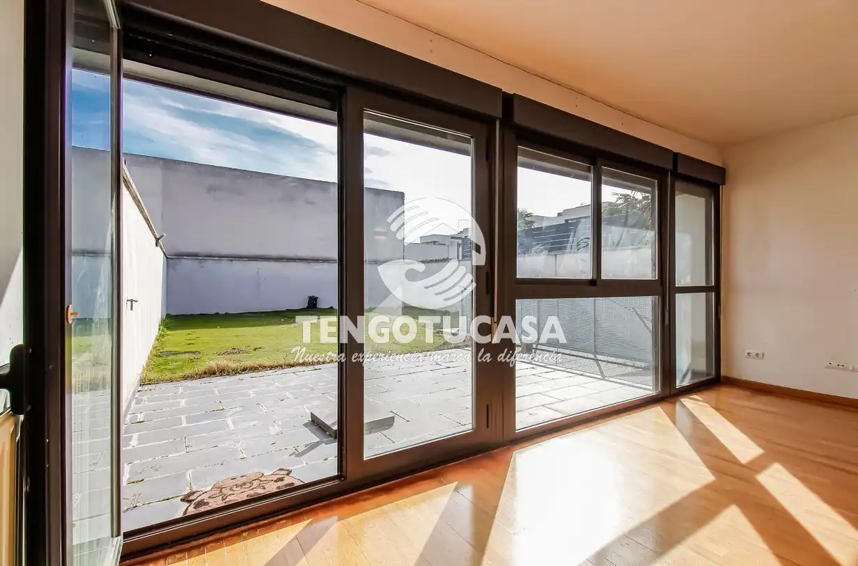 Terrace of Detached homes for rent in Madrid  with Air Conditioner, Heating and Private garden