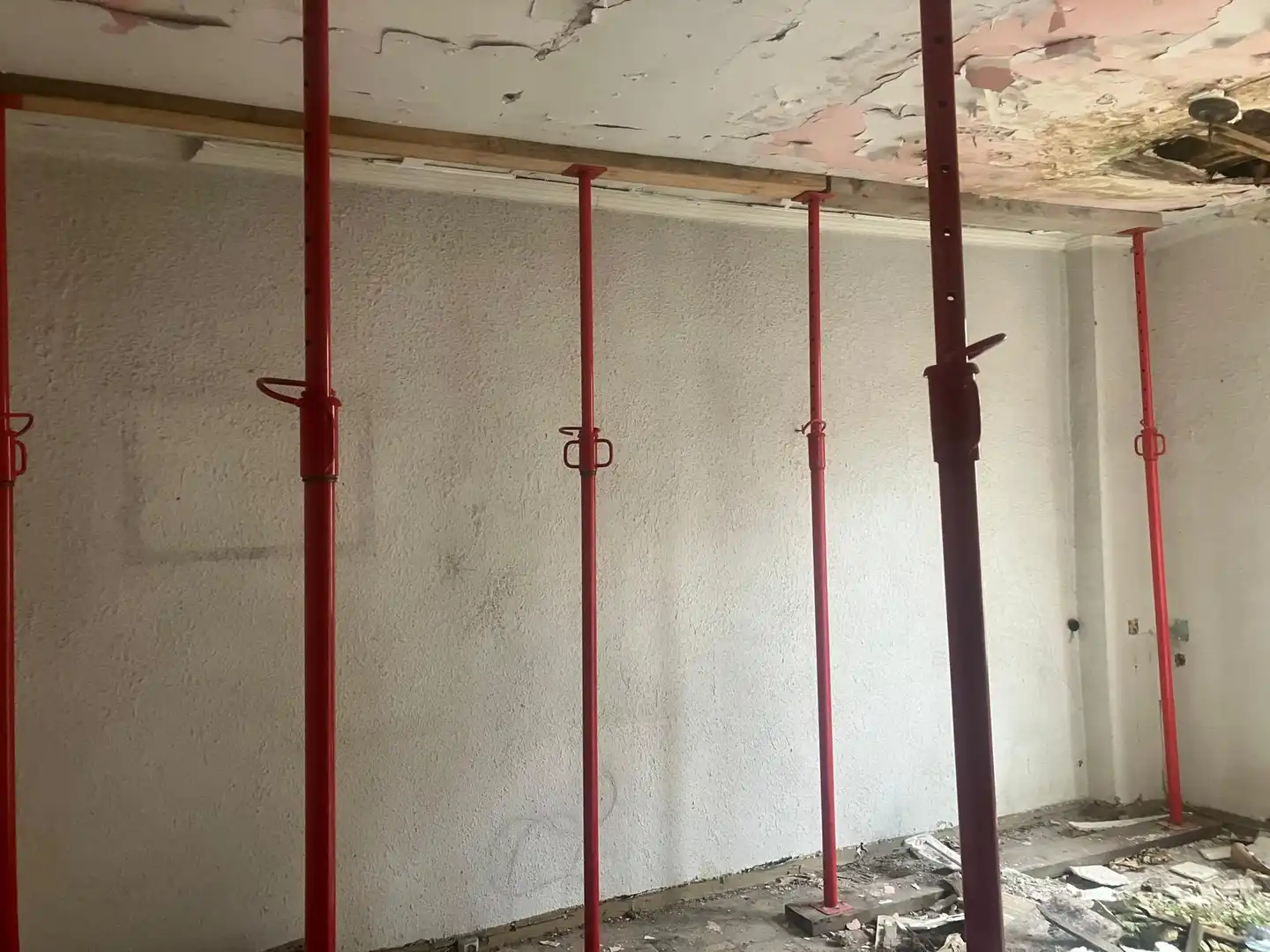 Gewerbefläche zum Verkauf in Berga, imagen 11