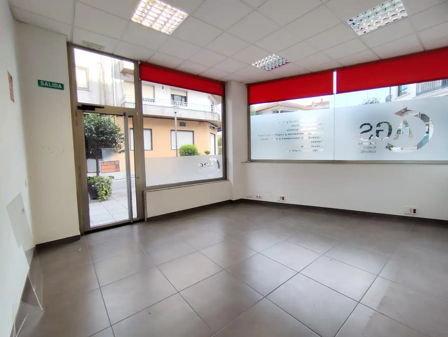 Local commercial à louer à Calle Joaquín Fernández Sestelo 12, imagen 8