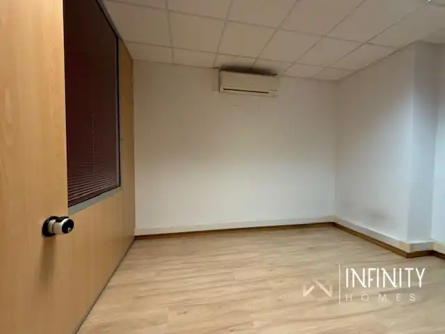 Oficina de alquiler en Txorierriko Hiribidea, Derio