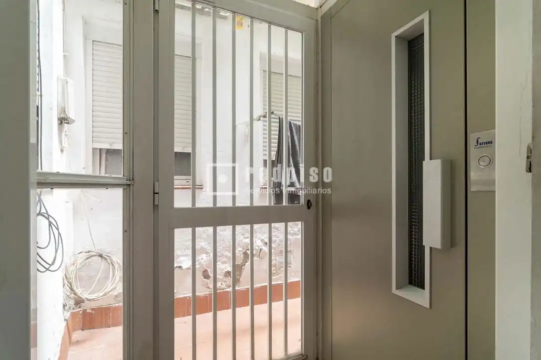 Balcony of Flat for rent in Madrid  with Air Conditioner, Heating and Parquet flooring