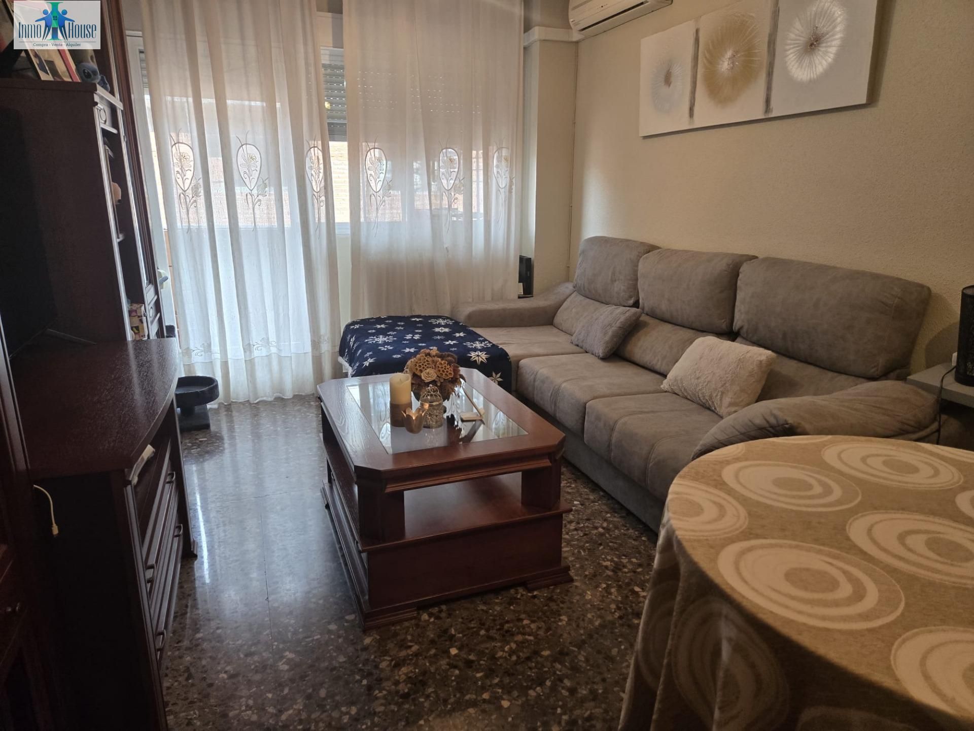 Living room of Flat for sale in  Albacete Capital  with Air Conditioner, Heating and Storage room