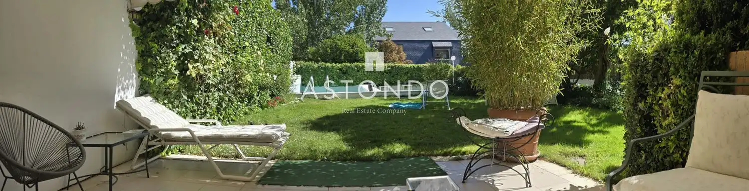Garden of Houses for sale in Madrid  with Air Conditioner, Heating and Terrace