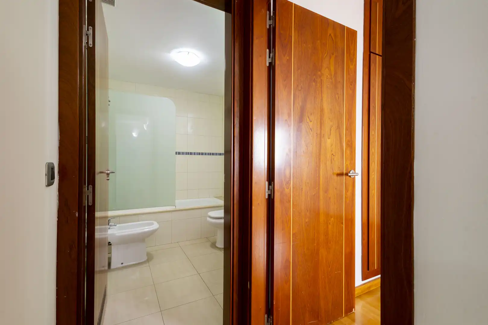 Baño de Ático de alquiler en San Cristóbal de la Laguna con Terraza, Trastero y Balcón