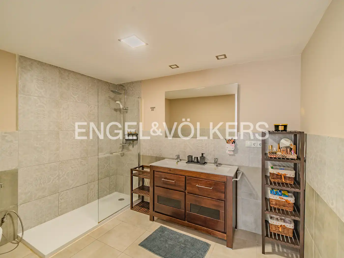 Baño de Piso en venta en El Campello con Aire acondicionado, Calefacción y Terraza