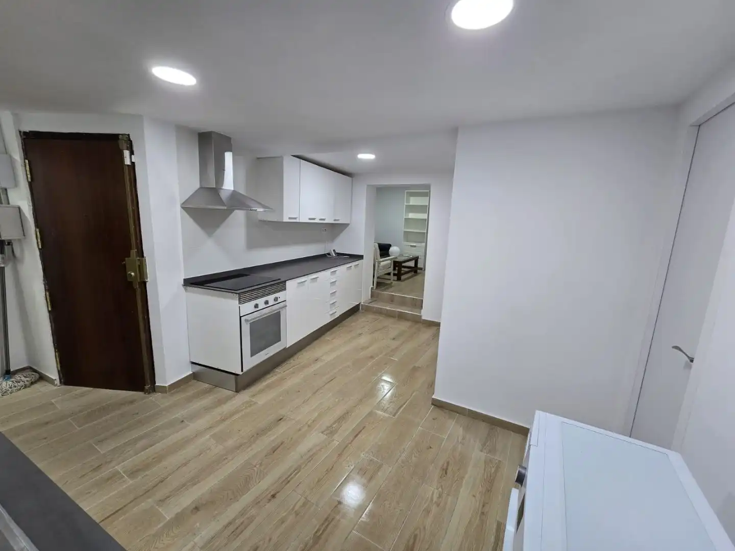 Flat to rent in Sant Antoni 27, imagen 2