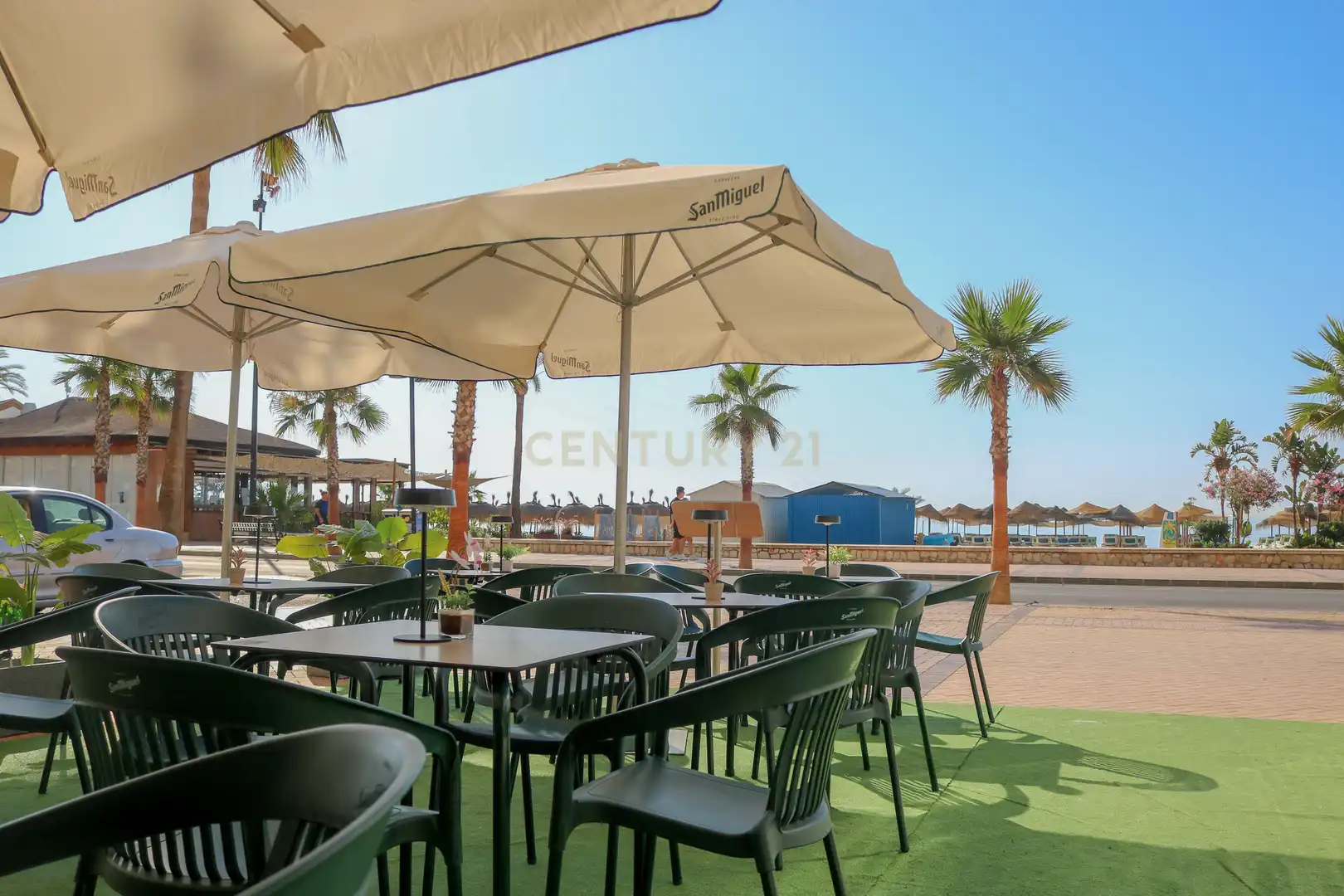 Terrace of Commercial properties for transfer in Fuengirola