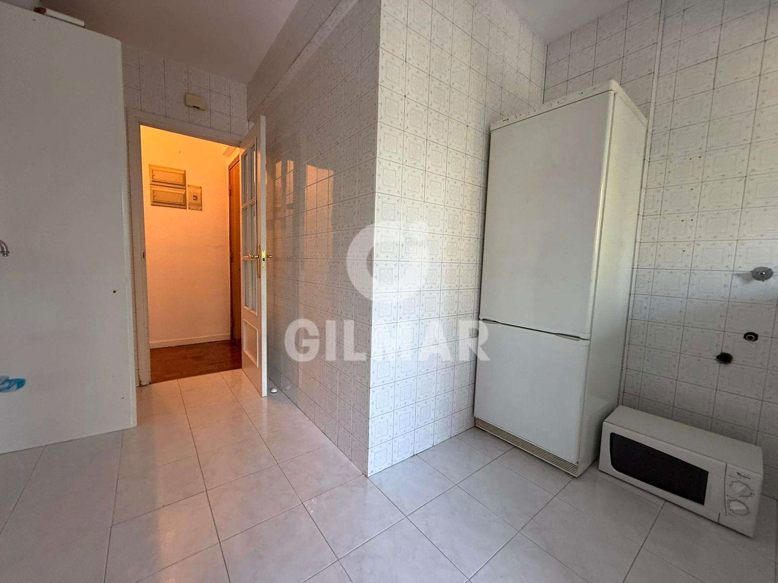 Bedroom of Flat for sale in  Madrid Capital