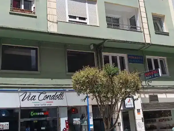 Vista exterior de Pis en venda en Santander