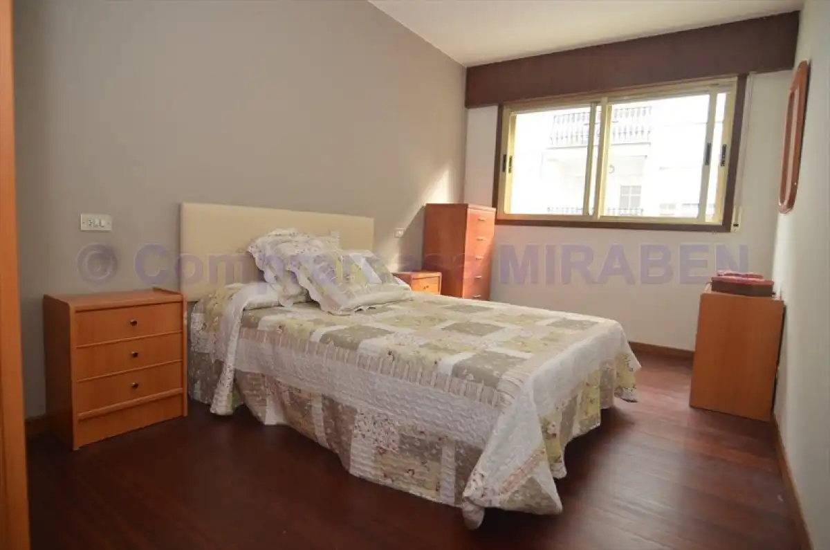 Bedroom of Flat for rent in Boiro, A Coruña
