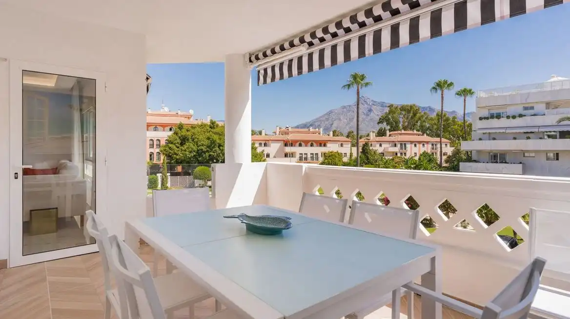 Apartament amb piscina en venda a Nueva Andalucía, imagen 30