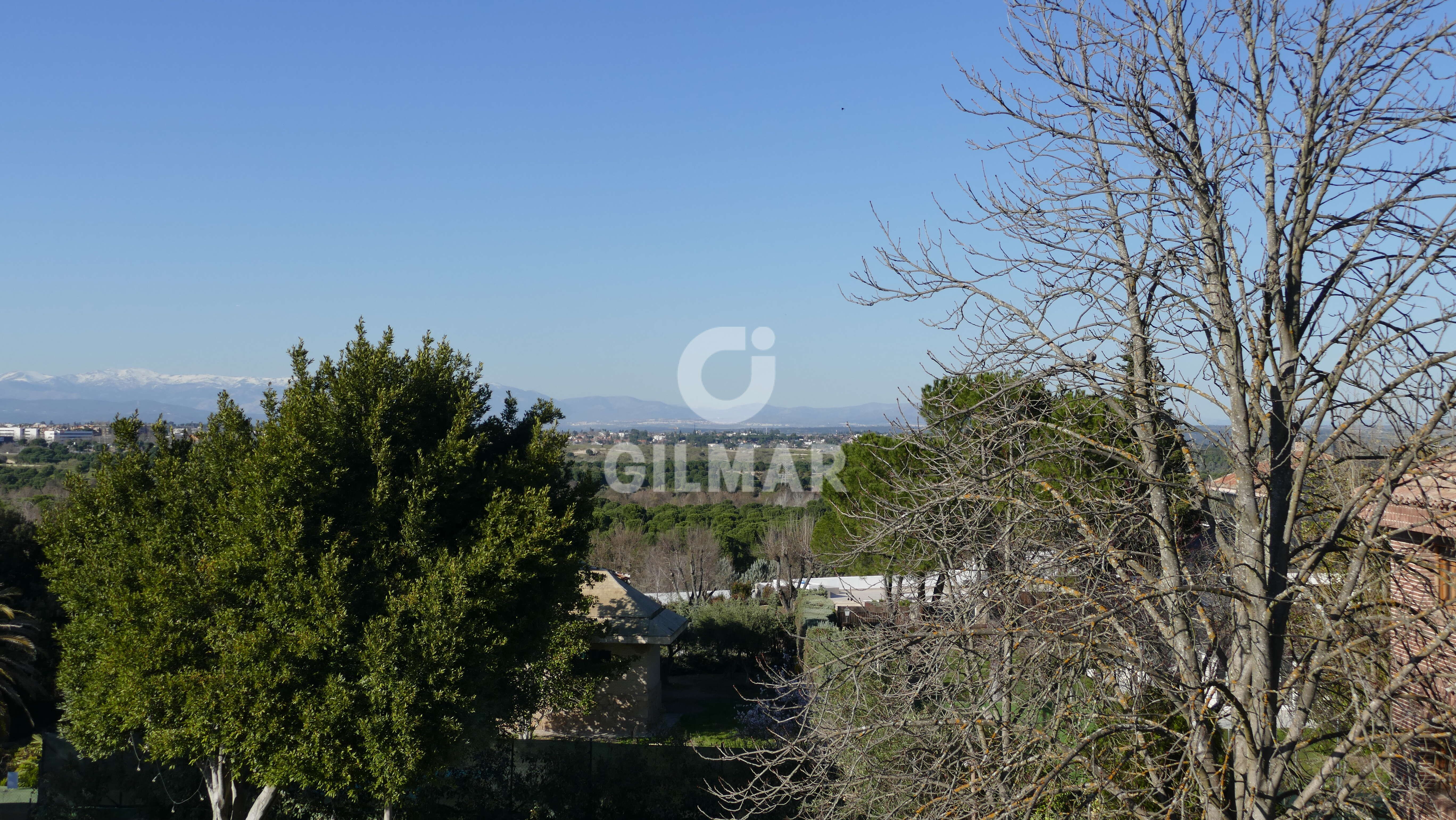 Casa o xalet en venda en Pozuelo de Alarcón amb Calefacció, Jardí privat i Piscina