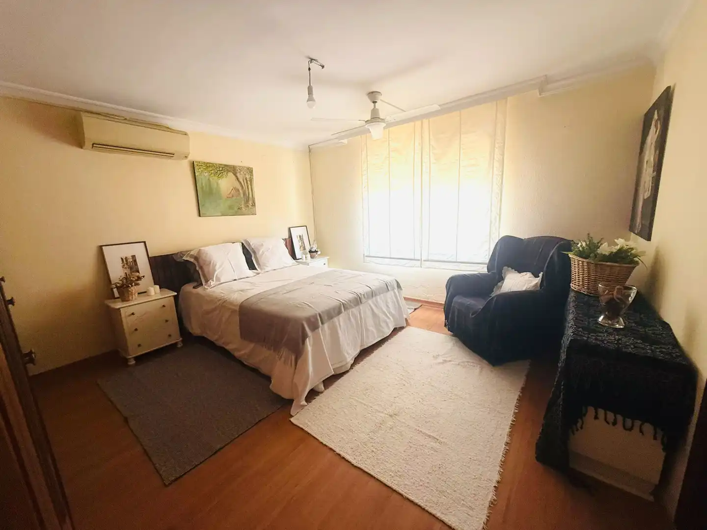 Habitación de Casa o chalet en venta en Fuengirola con Aire acondicionado, Jardín privado y Terraza