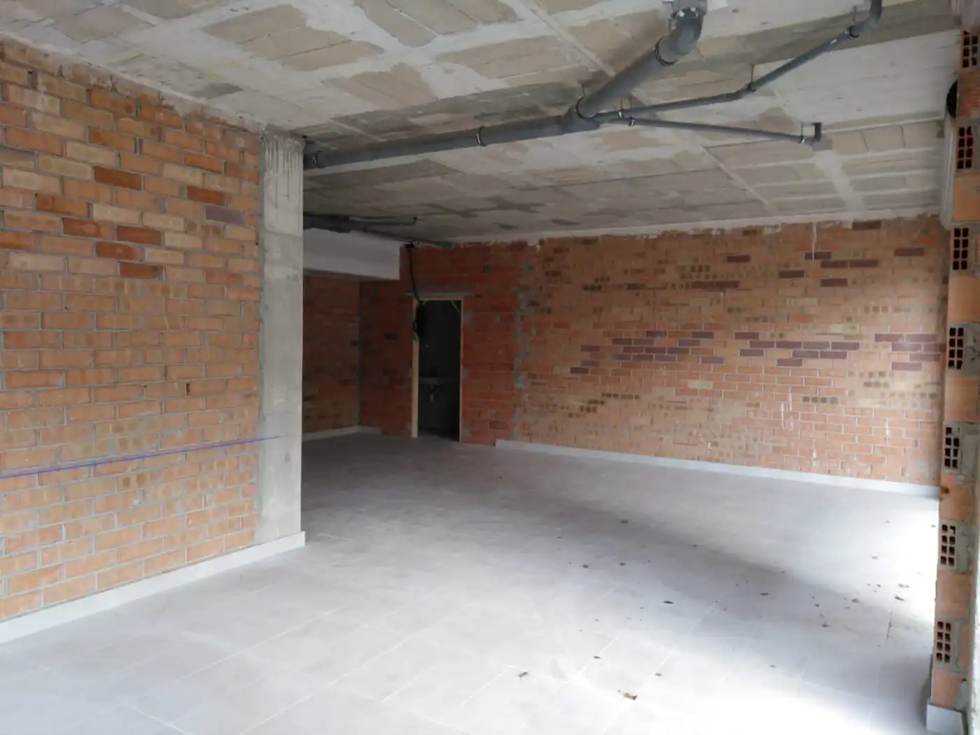 Gewerbefläche zur Miete in Poble, imagen 4