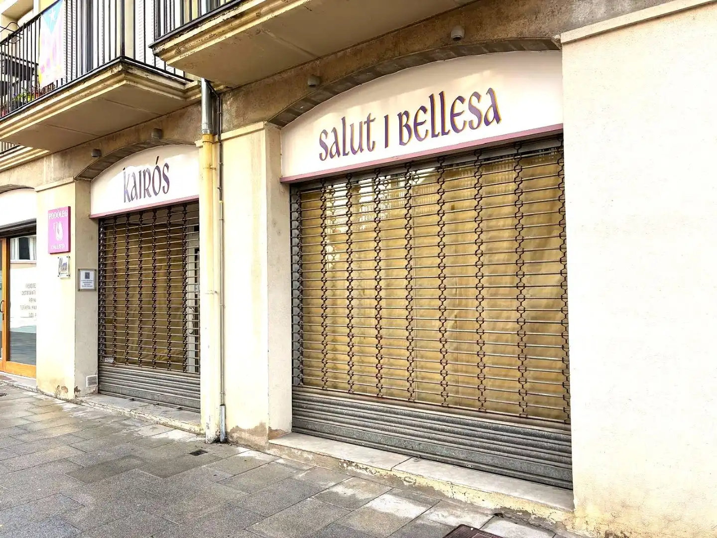 Vista exterior de Local en venda en Sant Joan de les Abadesses