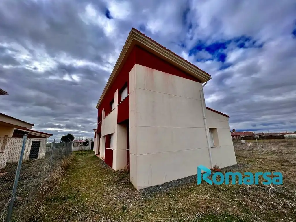Casa o xalet en venda a San Roque, Sanchidrián