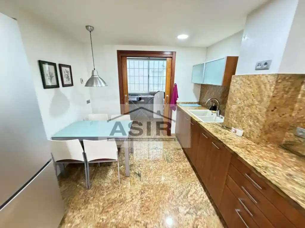 Cocina de Piso de alquiler en Carcaixent con Aire acondicionado, Calefacción y Balcón
