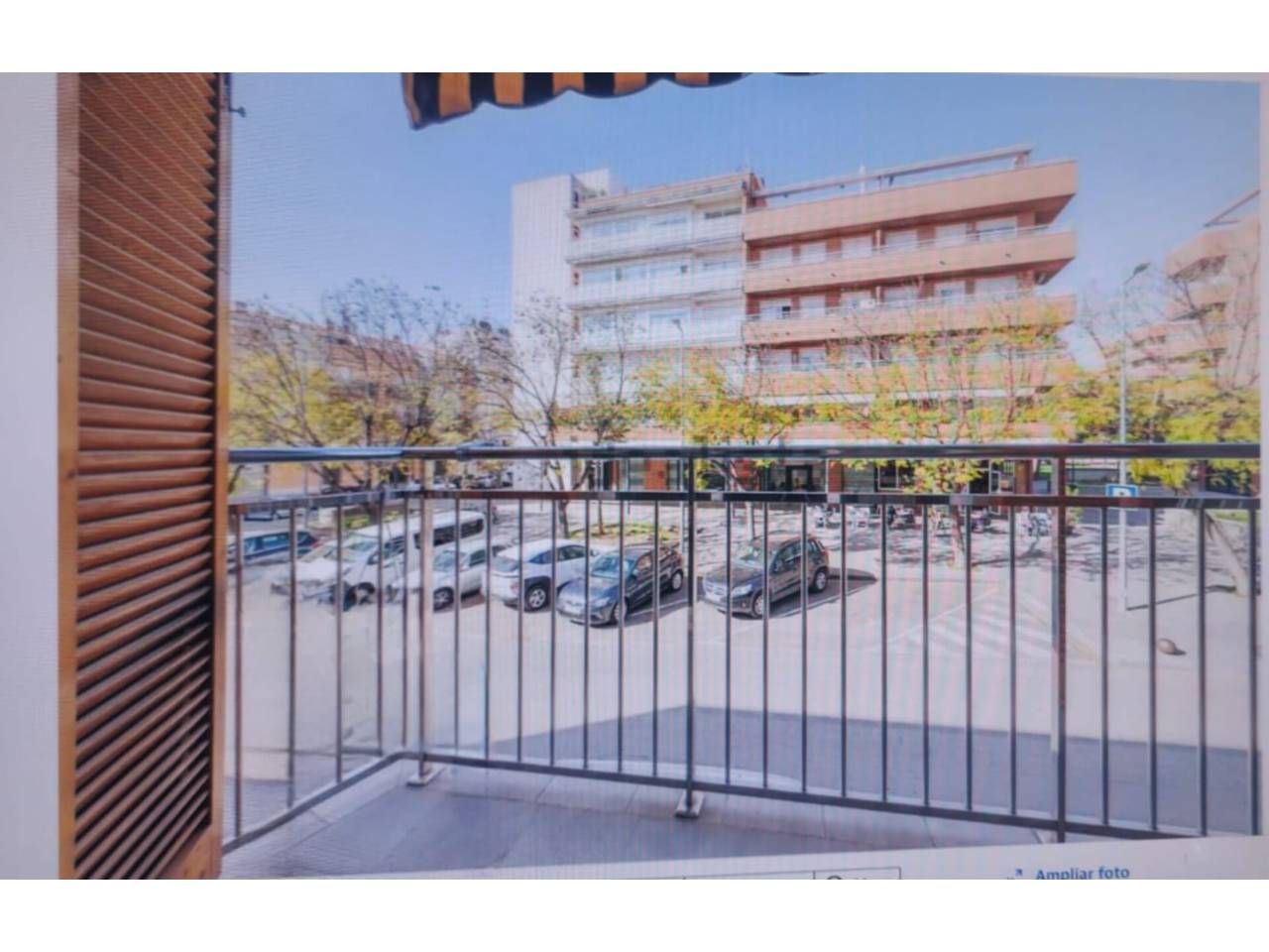 Vista exterior de Pis en venda en Vilanova i la Geltrú amb Balcó