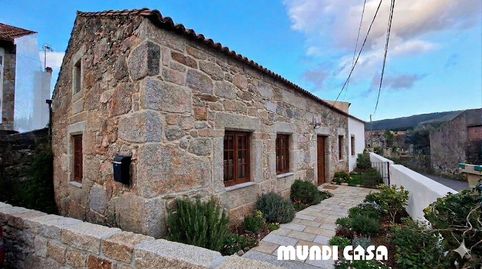 Casa en venta en Ribeira.