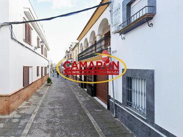 Haus zum Verkauf in Coria del Río