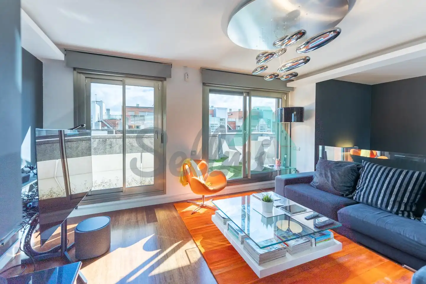Wohnzimmer von Maisonette zum Verkauf in Oviedo  mit Heizung, Terrasse und Abstellraum