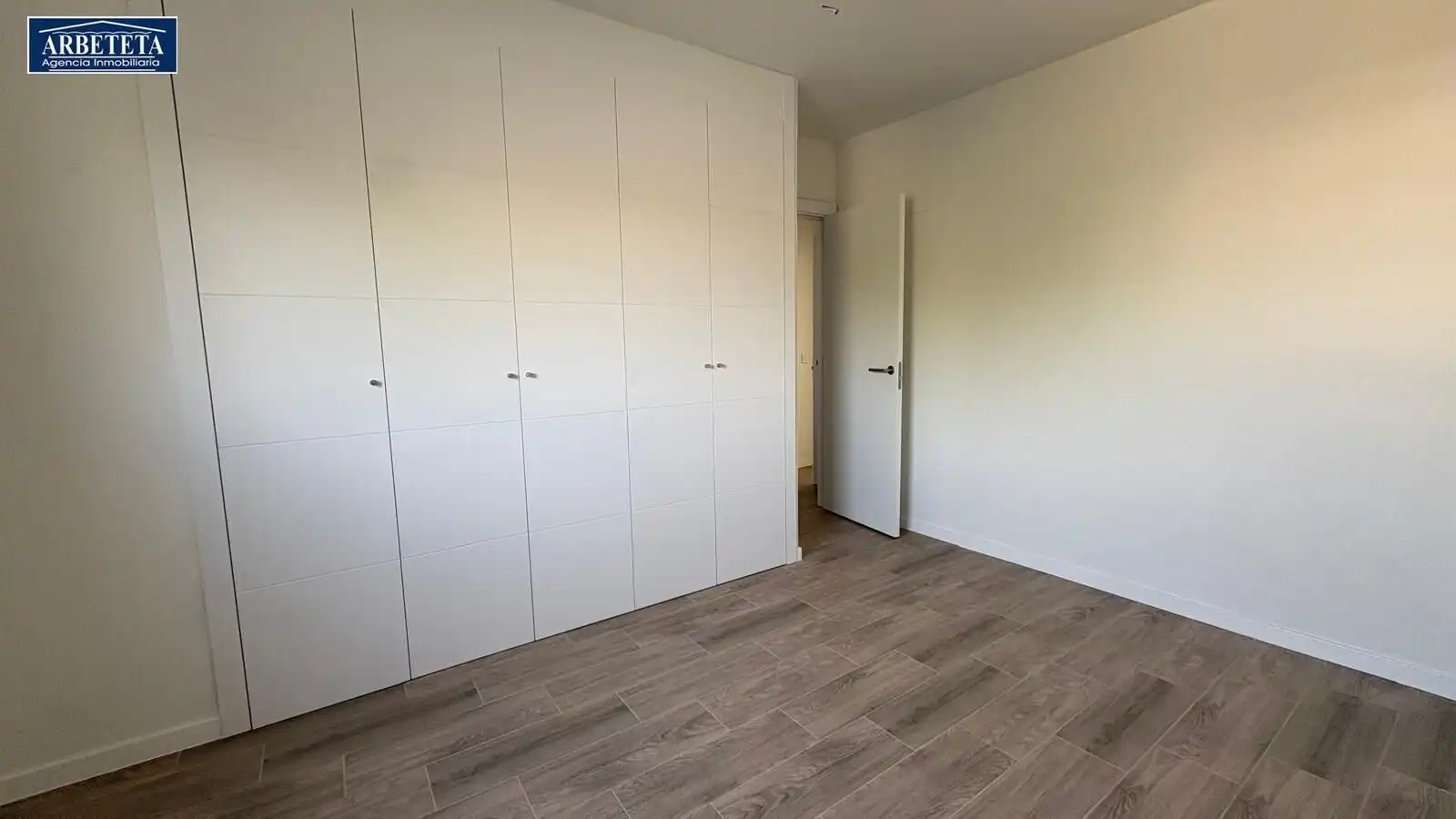 Piso de alquiler en Las Cañas