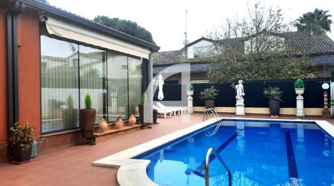 Foto 2 de Casa adosada en venda a Montserrat, Centre, Vidreres