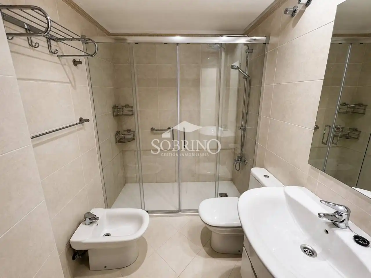 Bathroom of Flat for sale in Llanes  with Heating, Furnished and Alarm