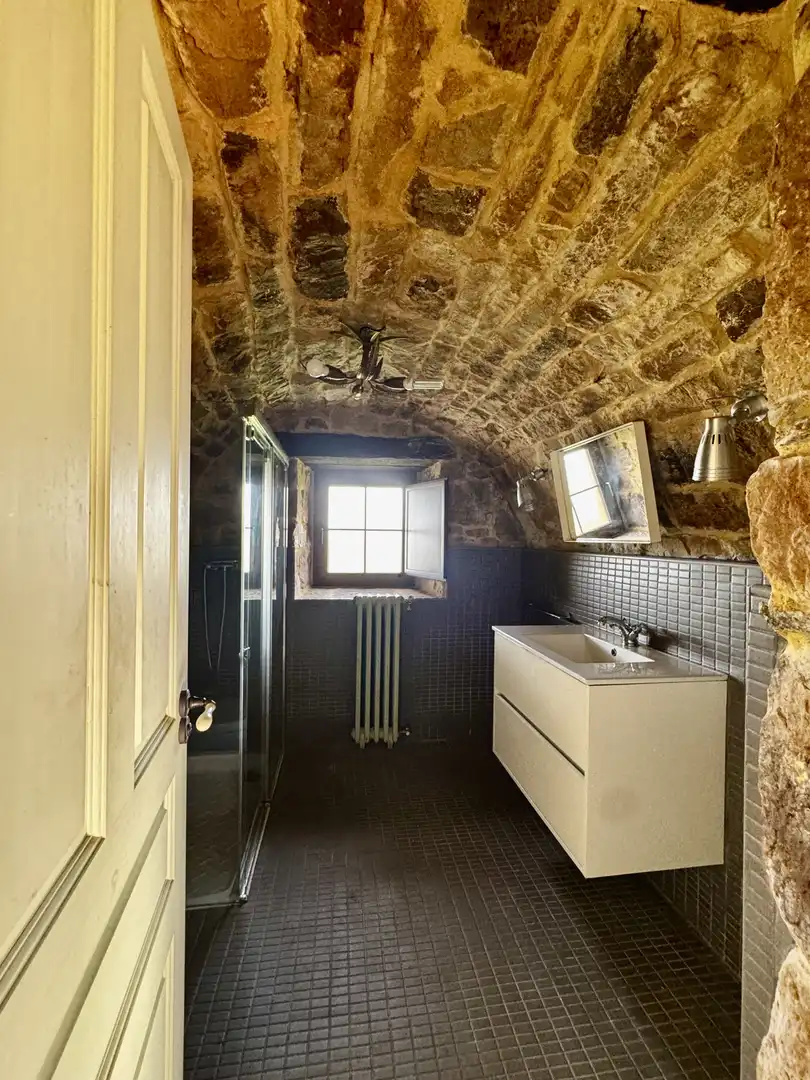 Bany de Casa o xalet de lloguer en Riotuerto amb Calefacció, Terrassa i Traster